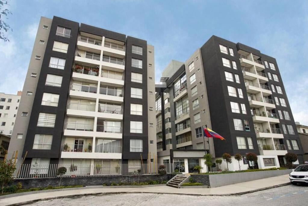 Coliving Ecuador Apartamentos Sector Swiss Hotel Quito Luaran gambar