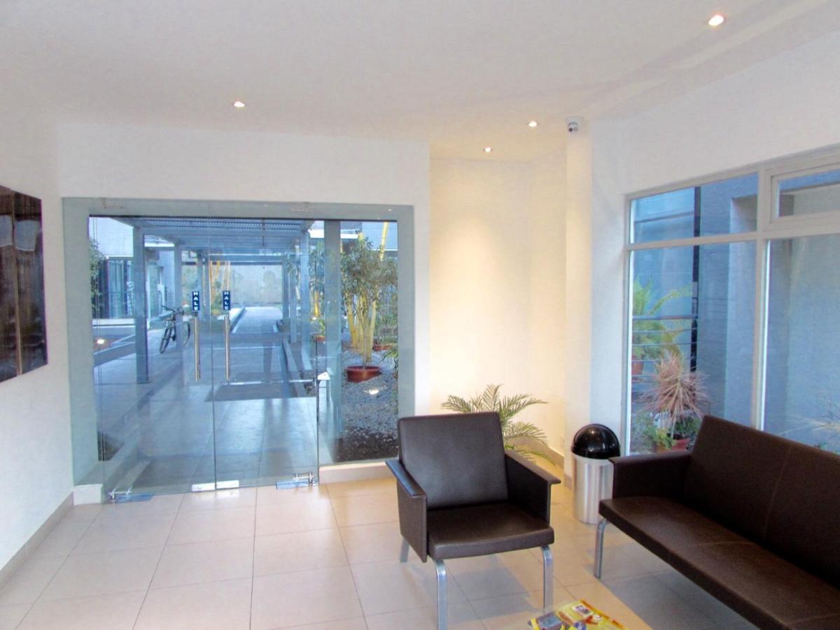 Coliving Ecuador Apartamentos Sector Swiss Hotel Quito Luaran gambar